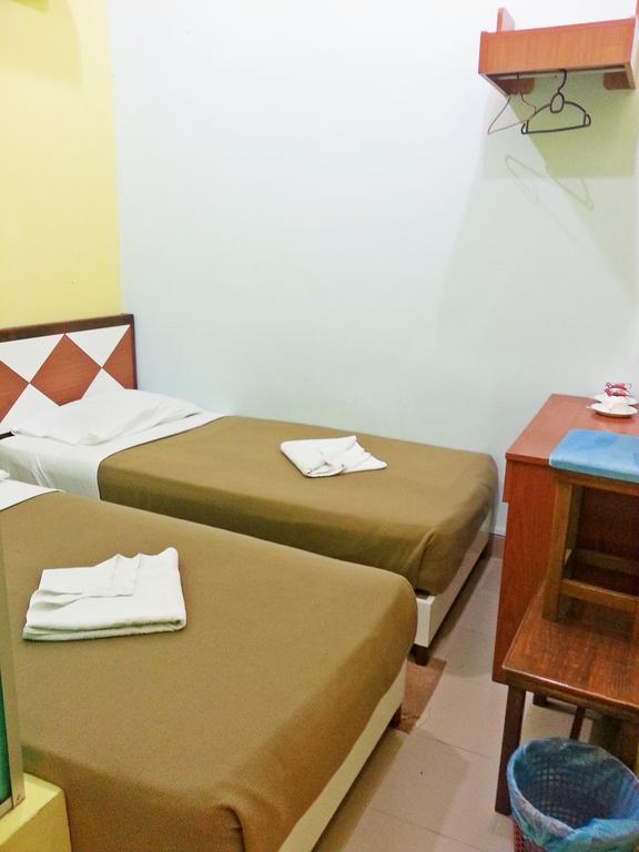 Sakiza View Hotel Mersing Room photo