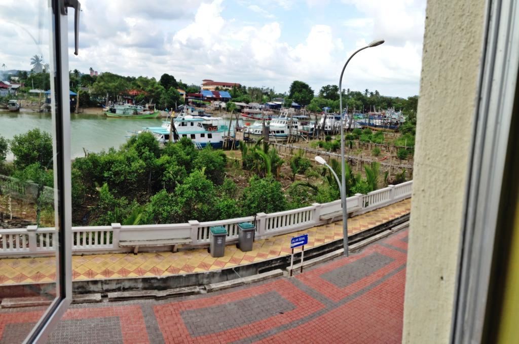 Sakiza View Hotel Mersing Exterior photo